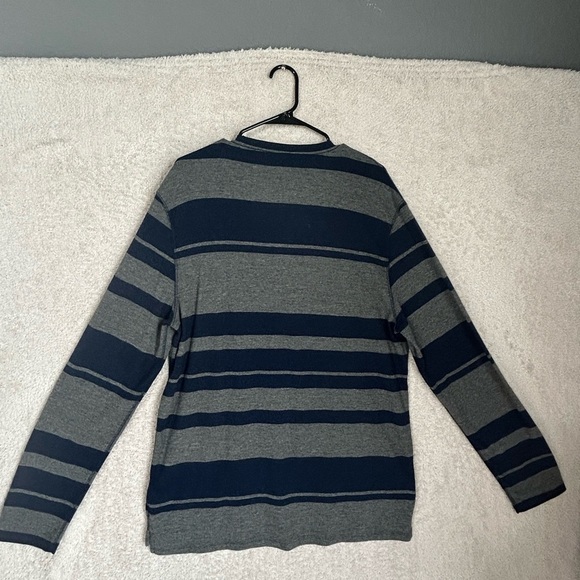 American Eagle Long Sleeve T Shirt Men Size XL Blue Striped Thermal Preppy NWT - Picture 5 of 7